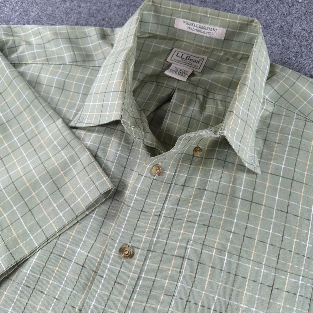 LL Bean Mens XL Green Plaid Short Sleeve Button Down Shirt Wrinkle Resistant